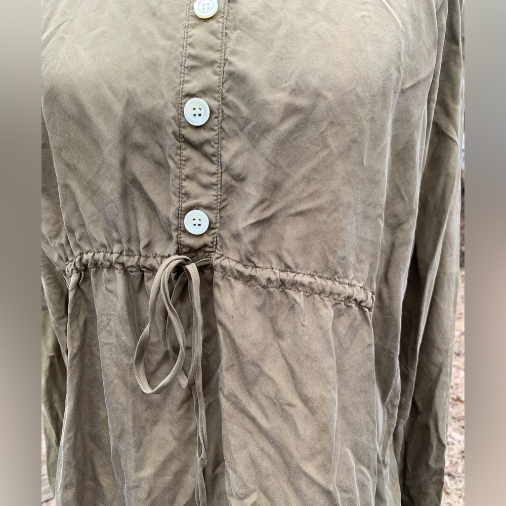Silky Blouse - Picture 5 of 10